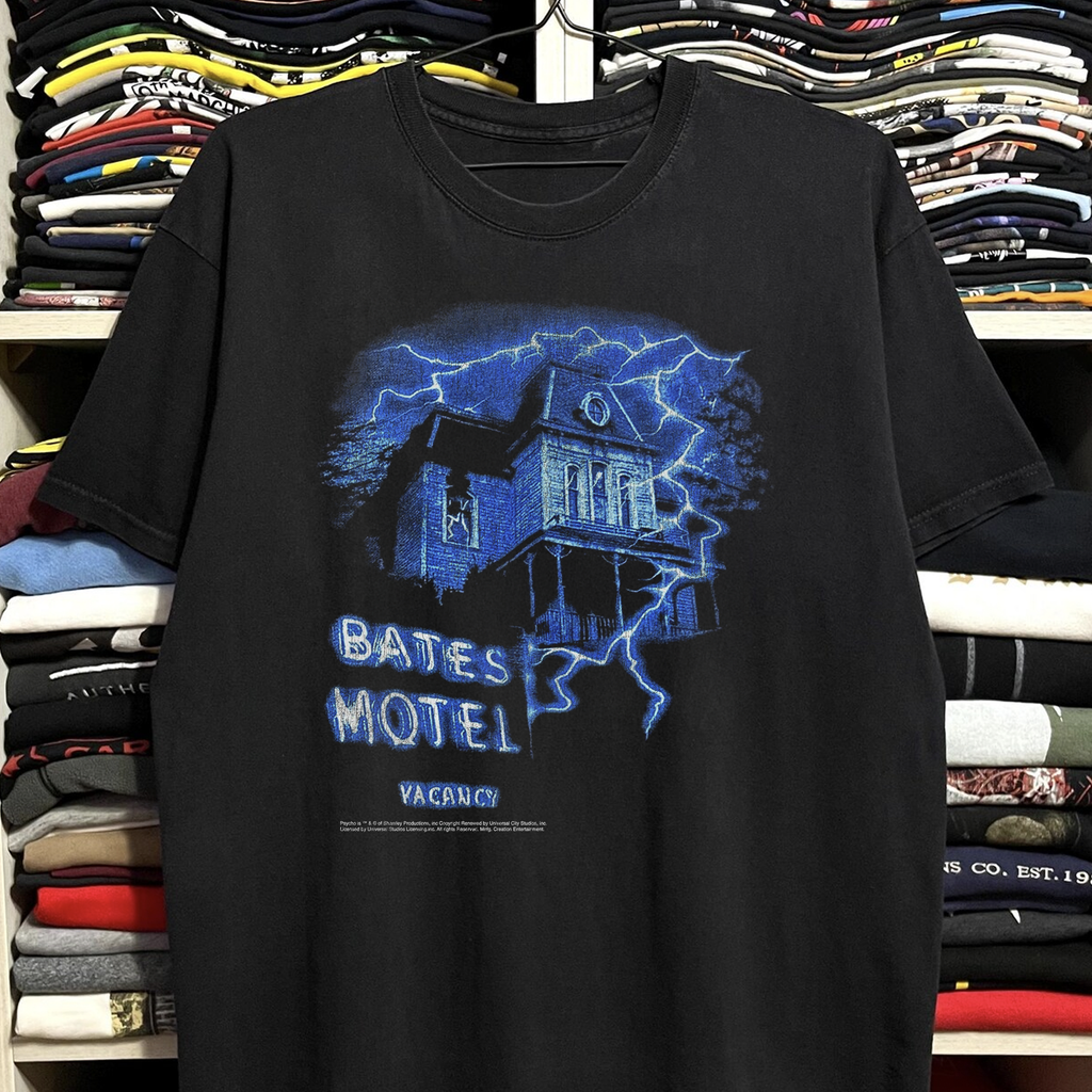 Vintage Rare Bates Motel Washed Black Graphic Graphic T-Shirt