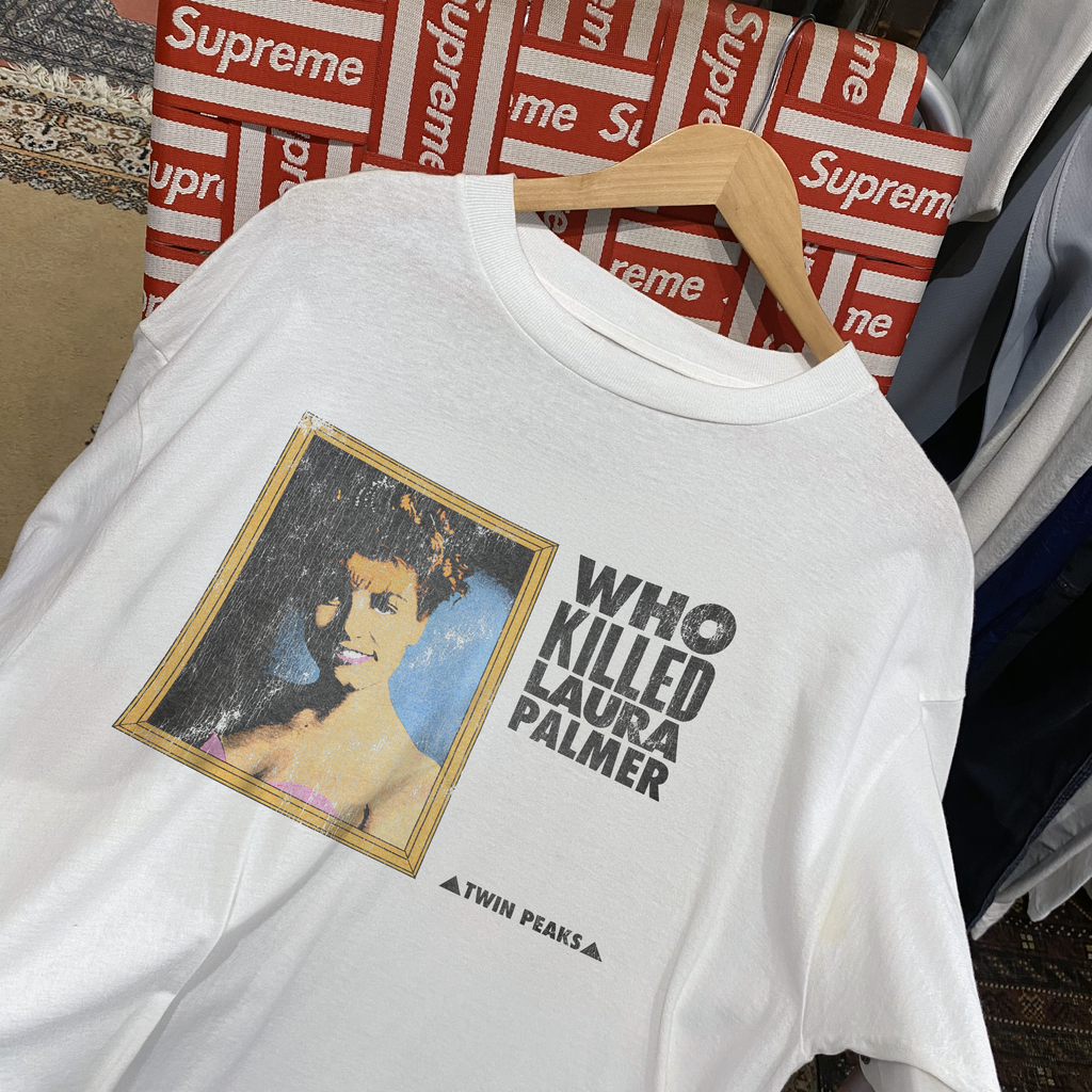 Vintage Who Killed Laura Palmer Twin Peaks Vintage Washed White Graphic T-Shirt
