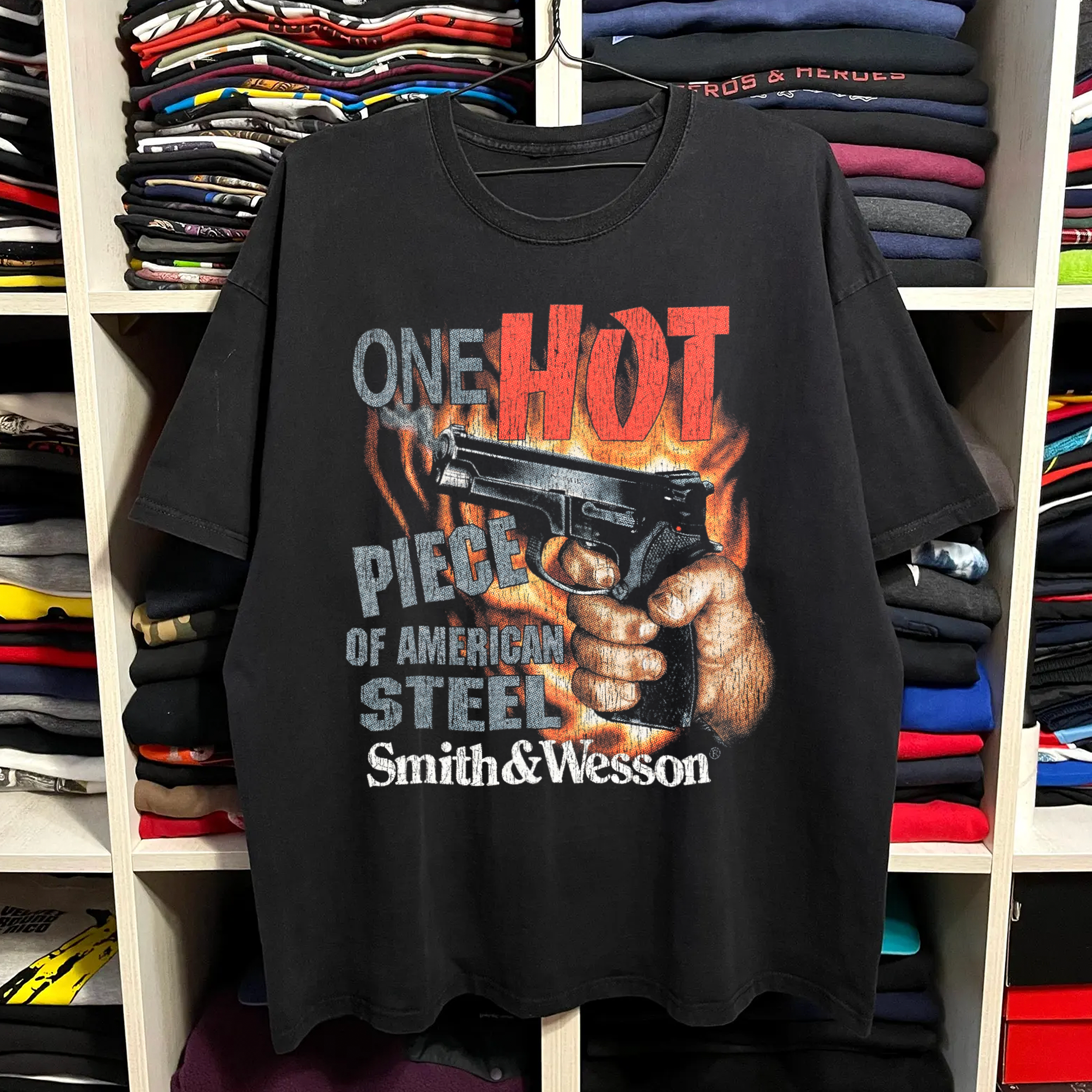 Vintage S&W American Steel Washed Black Graphic Graphic T-Shirt