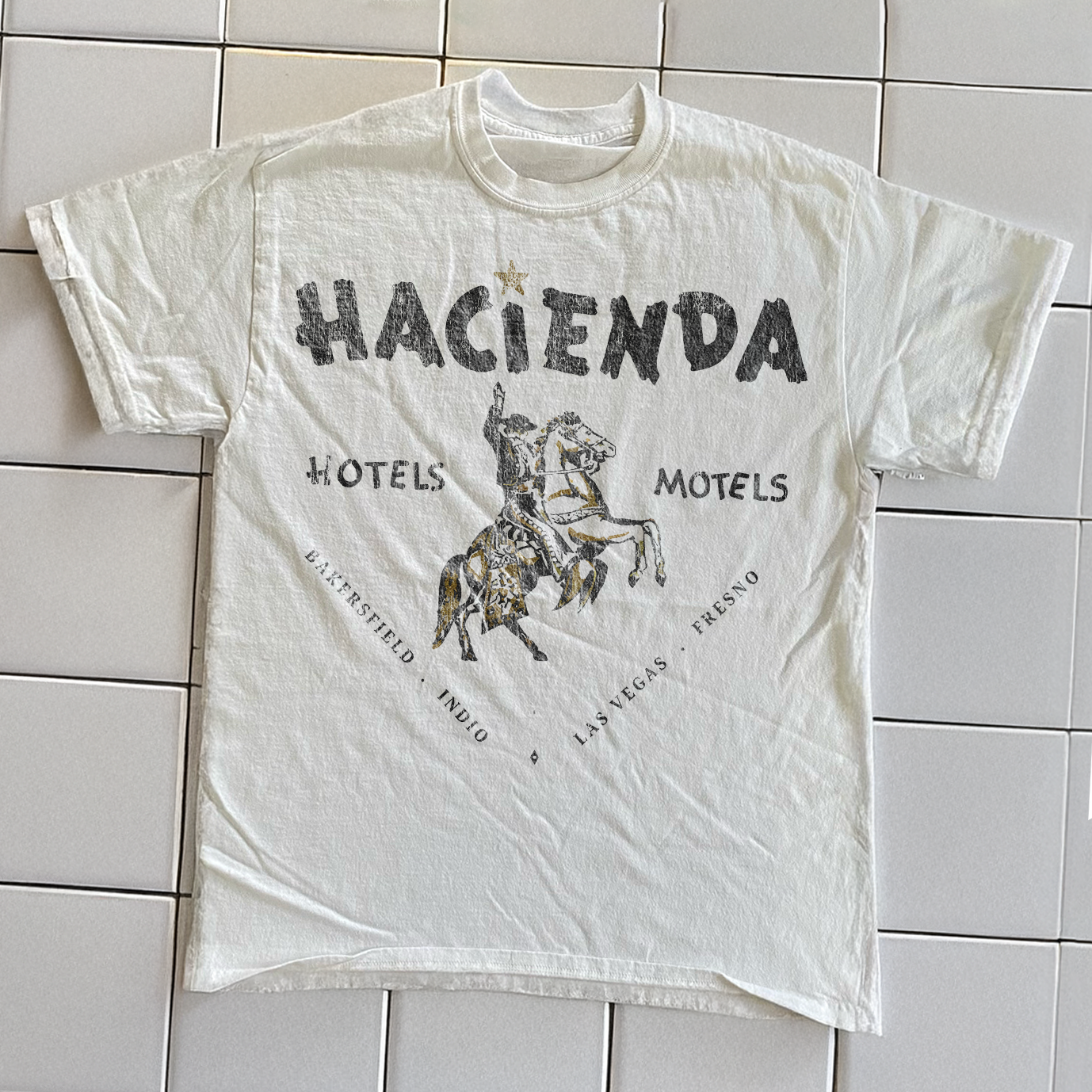 Vintage 90s Hacienda Hotel Rare Washed White Graphic T-Shirt